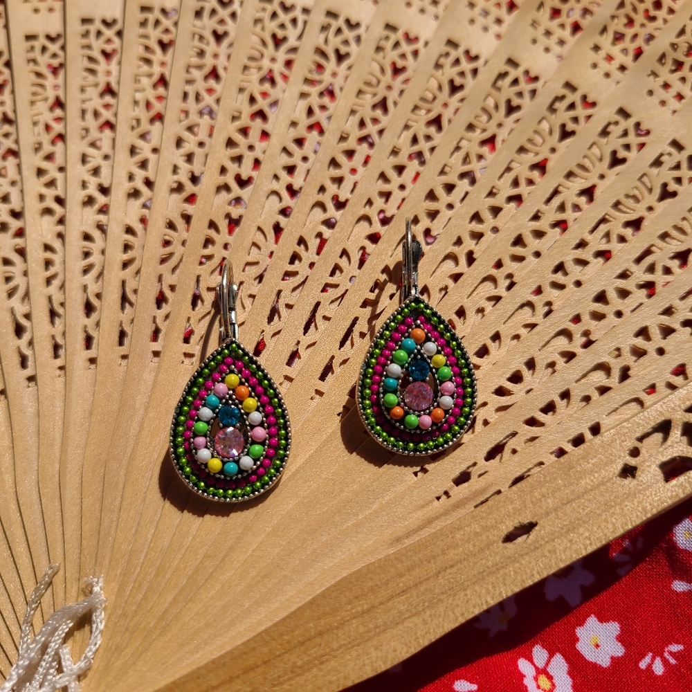 Colorful Beaded Teardrop Earrings RETRO old Jewelry - Picture 3 of 10